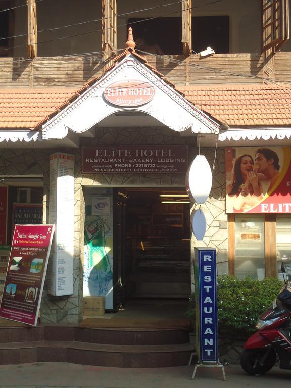 Elite Hotel Kochi Esterno foto